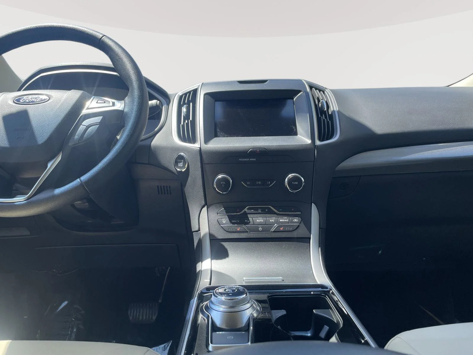 Used 2020 Magnetic Ford SEL image 26