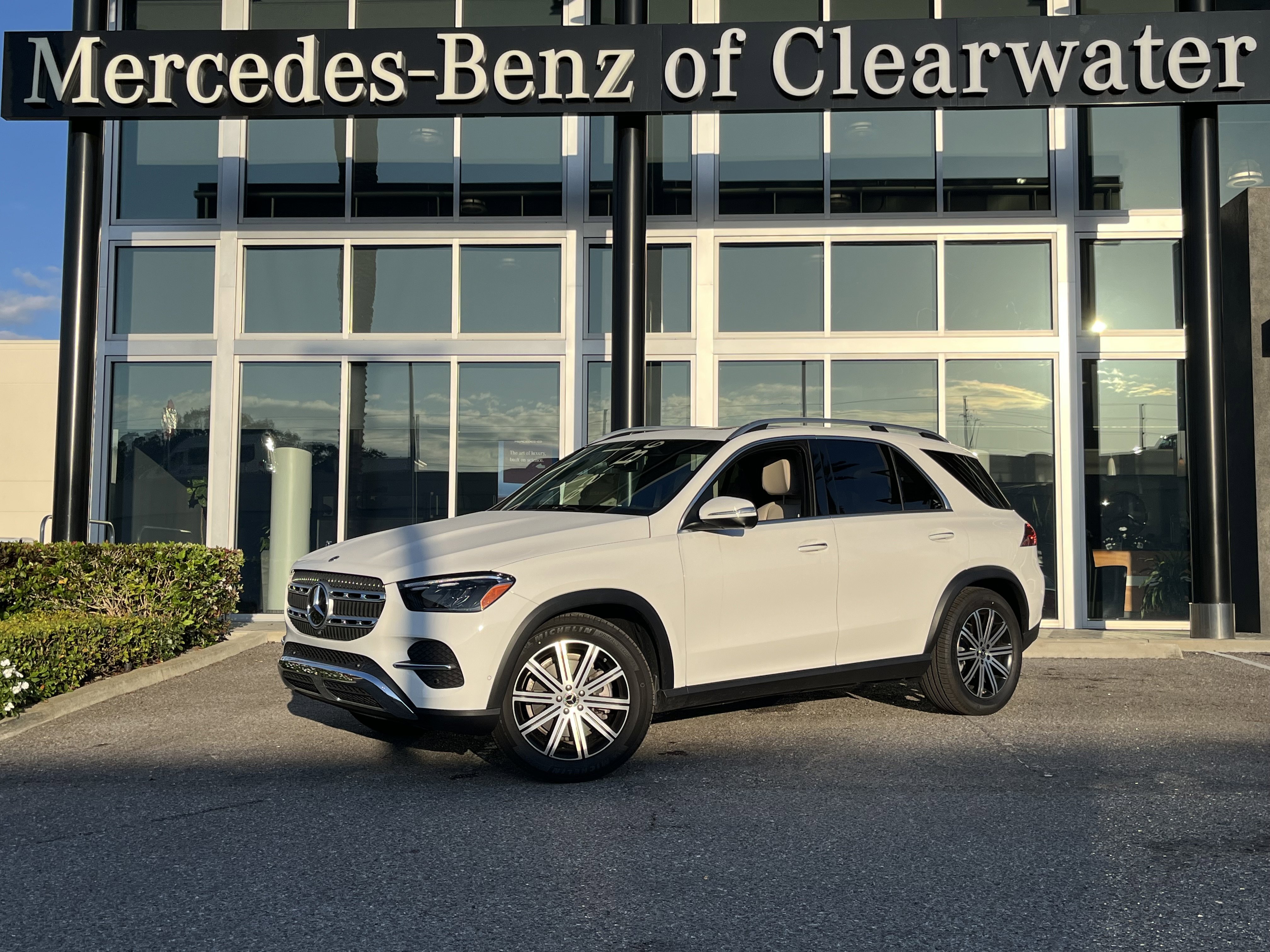 2026 Mercedes-Benz GLE GLE 350's photo