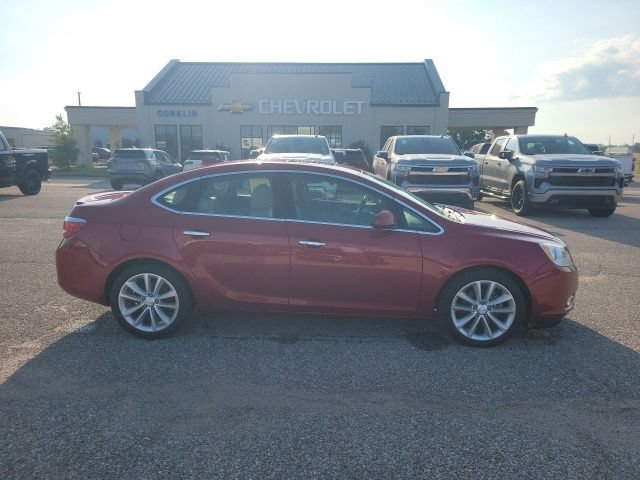 Used 2016 CRYSTAL RED TINTCOAT Buick Premium Turbo Group image 21
