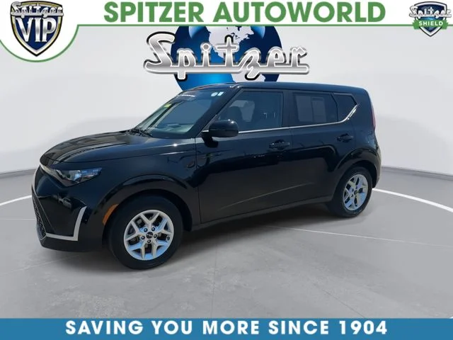 Used 2024 Black Kia LX image 4
