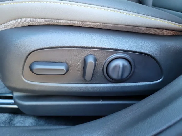 2026 Chevrolet Trax Activ - Photo 18