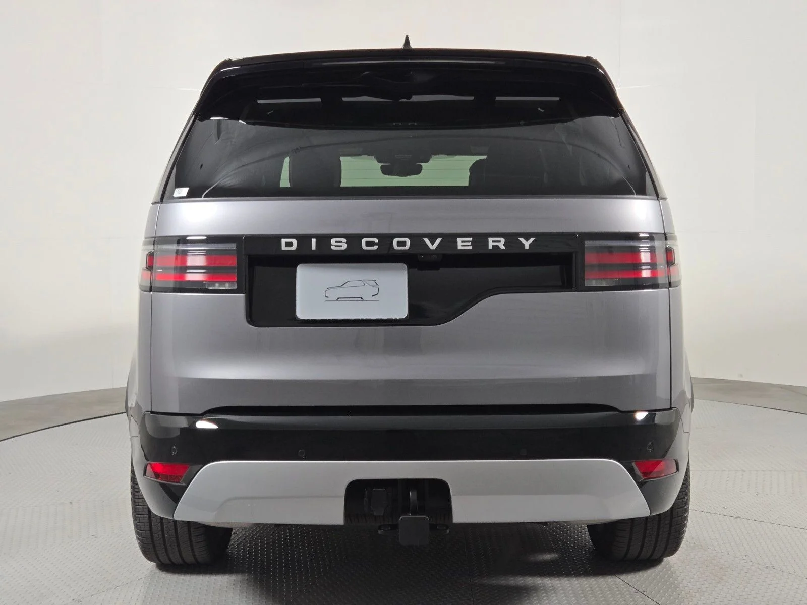 Used 2026 Eiger Gray Metallic Land Rover Gemini Edition image 7
