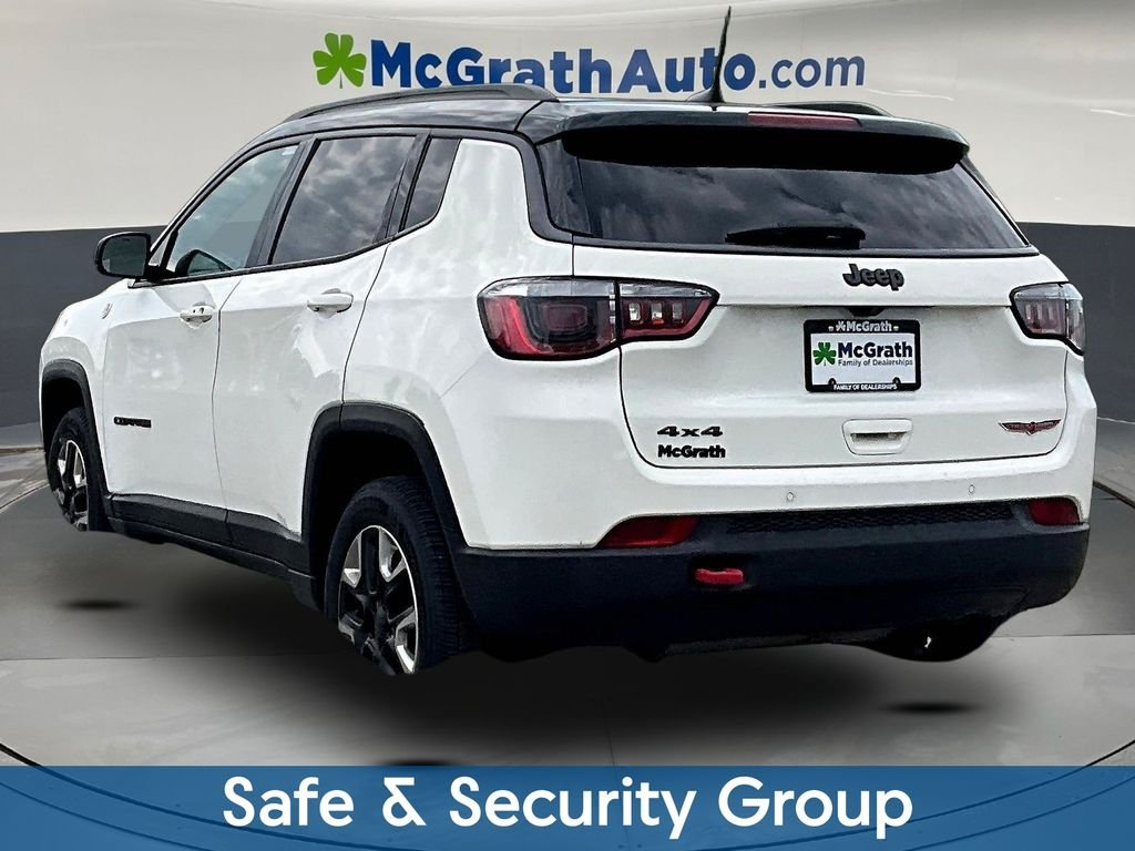 Used 2018 White Jeep Trailhawk image 5