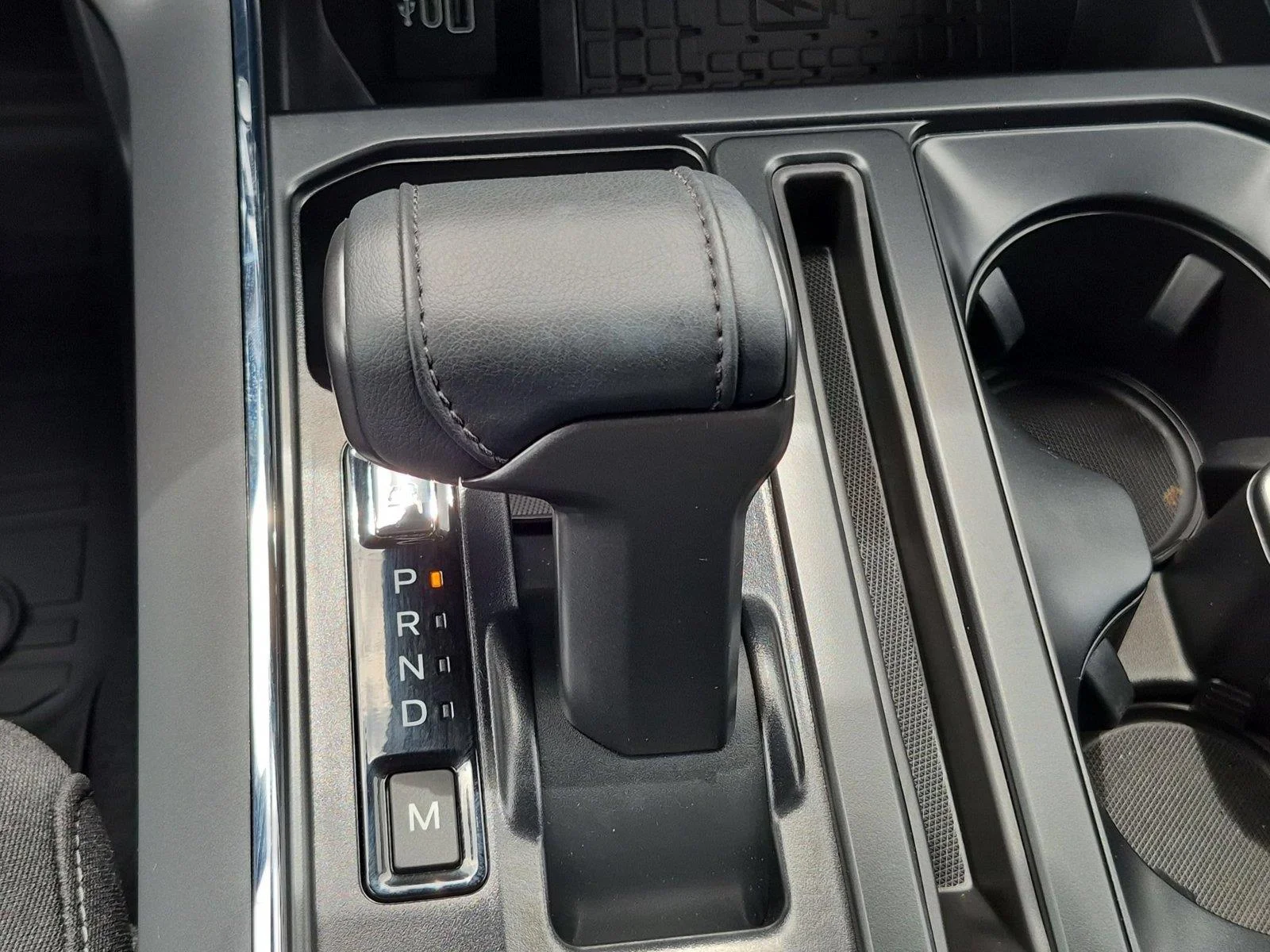 Used 2026 Carbonized Gray Metallic Ford XLT image 28