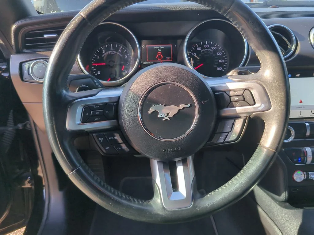 Used 2019 Black Ford GT Premium image 7