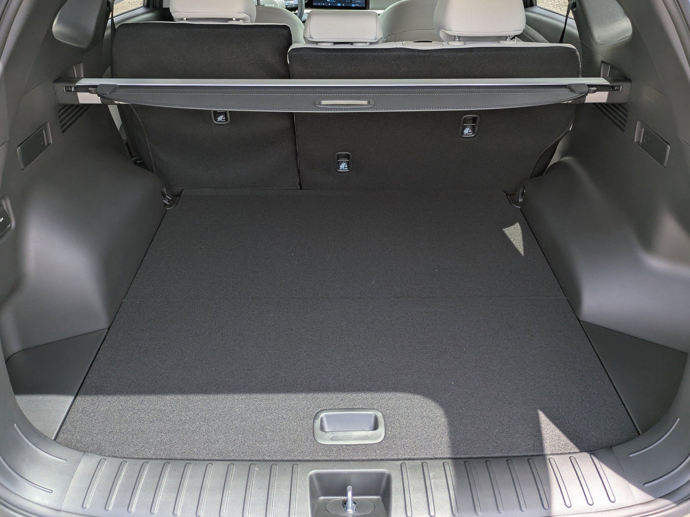 New 2026 Amazon Gray Hyundai SEL Convenience image 10