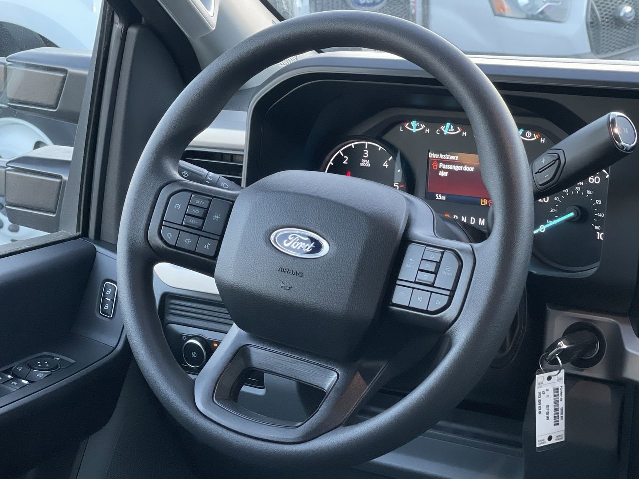 New 2026 Oxford White Ford XL image 15