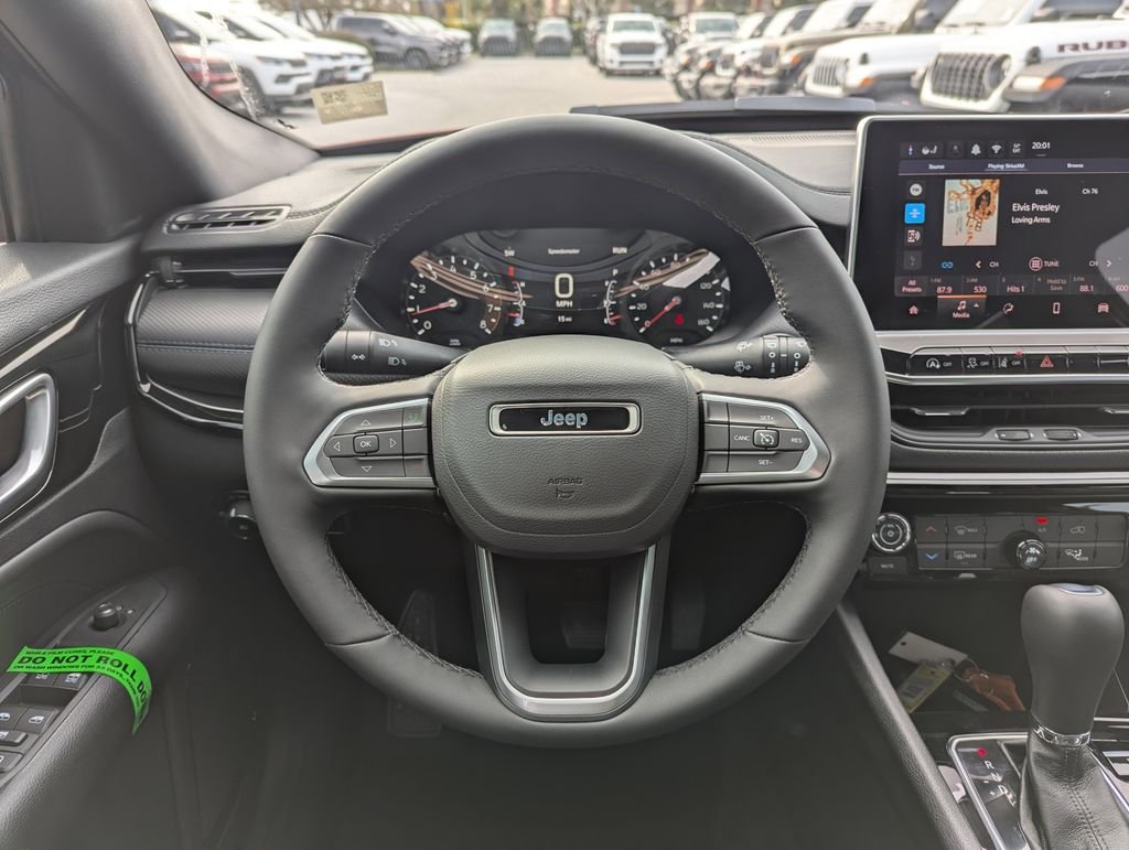 New 2026 Red Hot Pearlcoat Jeep Latitude image 17