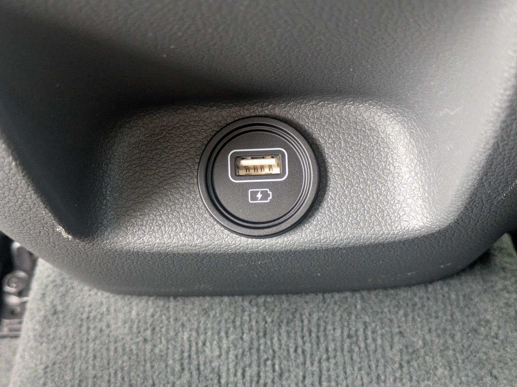 Used 2022 Gray Hyundai SEL Plus image 13