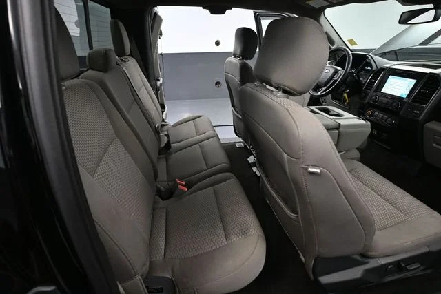 Used 2019 Black Ford XLT image 39