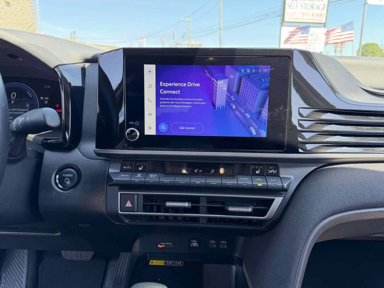 2025 Toyota Camry LE - Photo 27