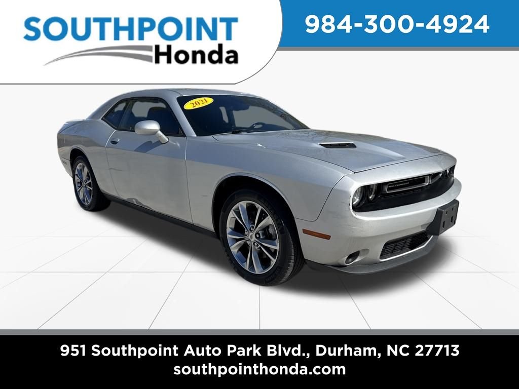 2021 Dodge Challenger SXT