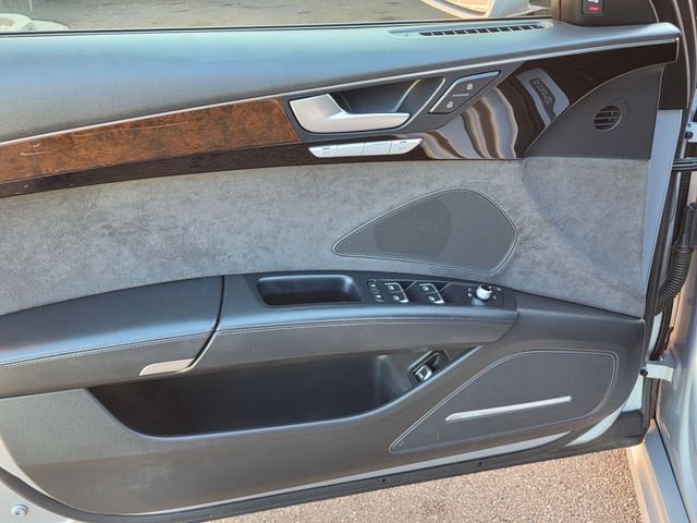 Used 2016 Silver Audi L 4.0T Sport image 12