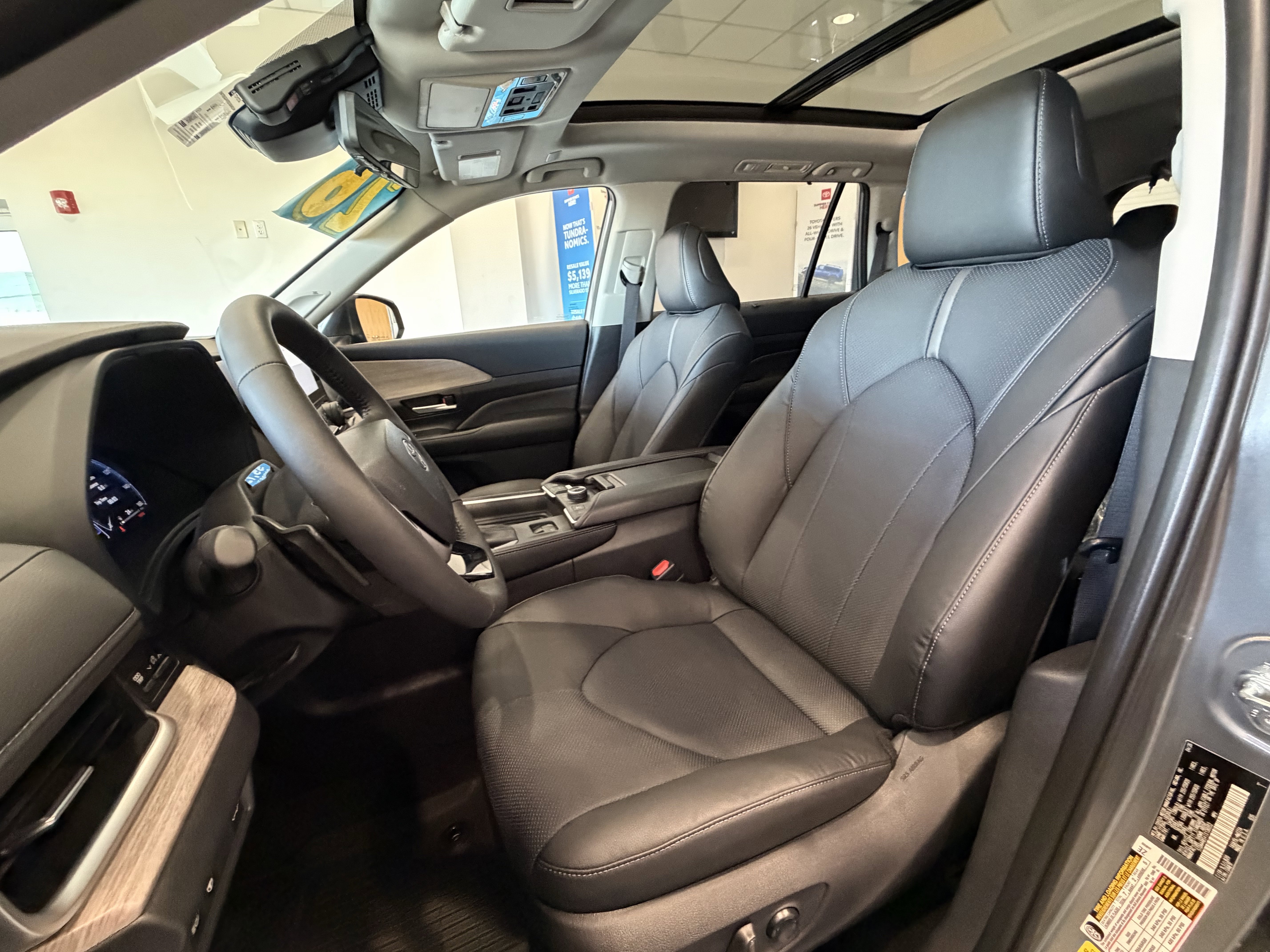2026 Toyota Grand Highlander Platinum - Photo 23