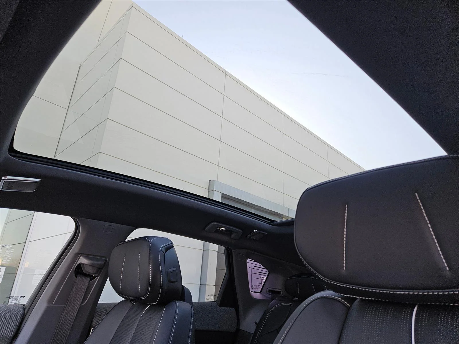 2026 Cadillac OPTIQ Premium Sport - Photo 9