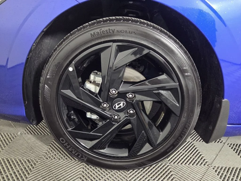 Used 2026 Intense Blue Hyundai SEL Sport image 8
