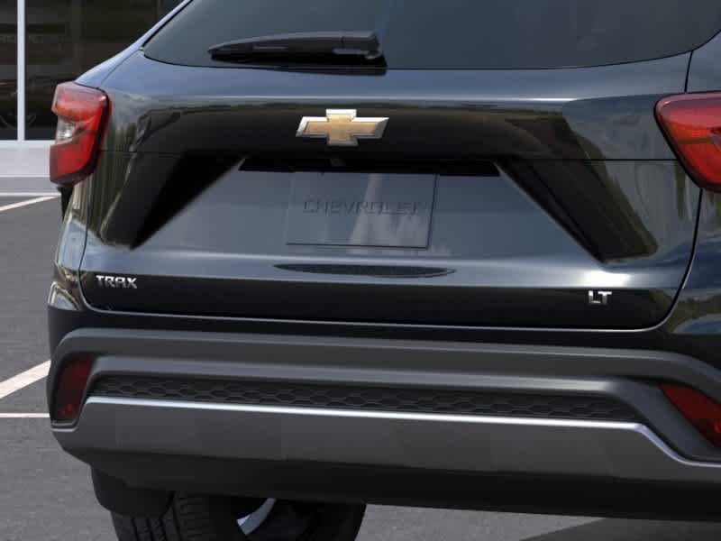 2026 Chevrolet Trax LT - Photo 14