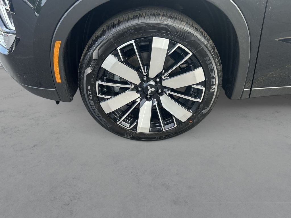 2026 Mitsubishi Outlander SE - Photo 10