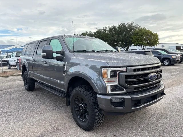 Used 2022 Gray Ford Lariat image 3