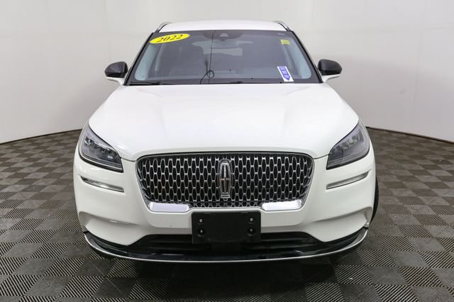 Used 2022 White Lincoln Standard image 4