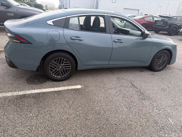 Used 2026 Gray Nissan SV image 11