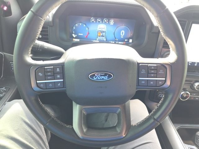 Used 2024 Gray Ford XLT image 12