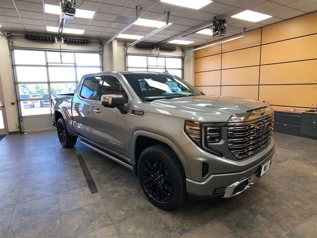 2024 GMC Sierra 4WD Crew Cab Short Box Denali's photo