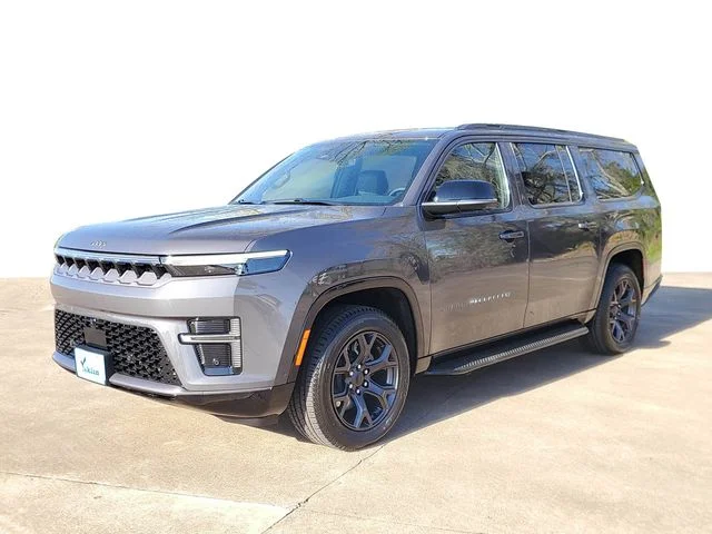 New 2026 Baltic-Gray Metallic Clear-Coat Exterior Paint Jeep Limited Altitude image 2