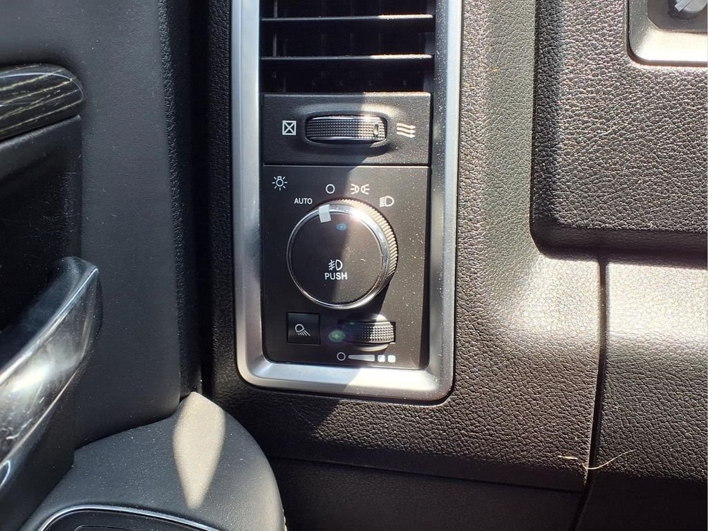 Used 2014 White Ram Laramie Longhorn image 17