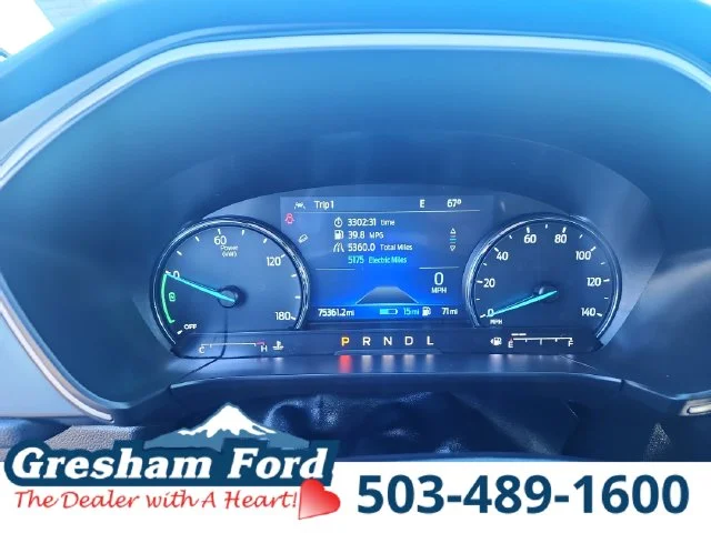 Used 2022 Blue Ford SE image 23