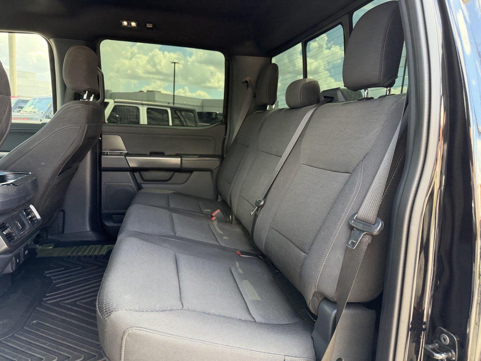 Used 2024 Agate Black Ford XLT image 18