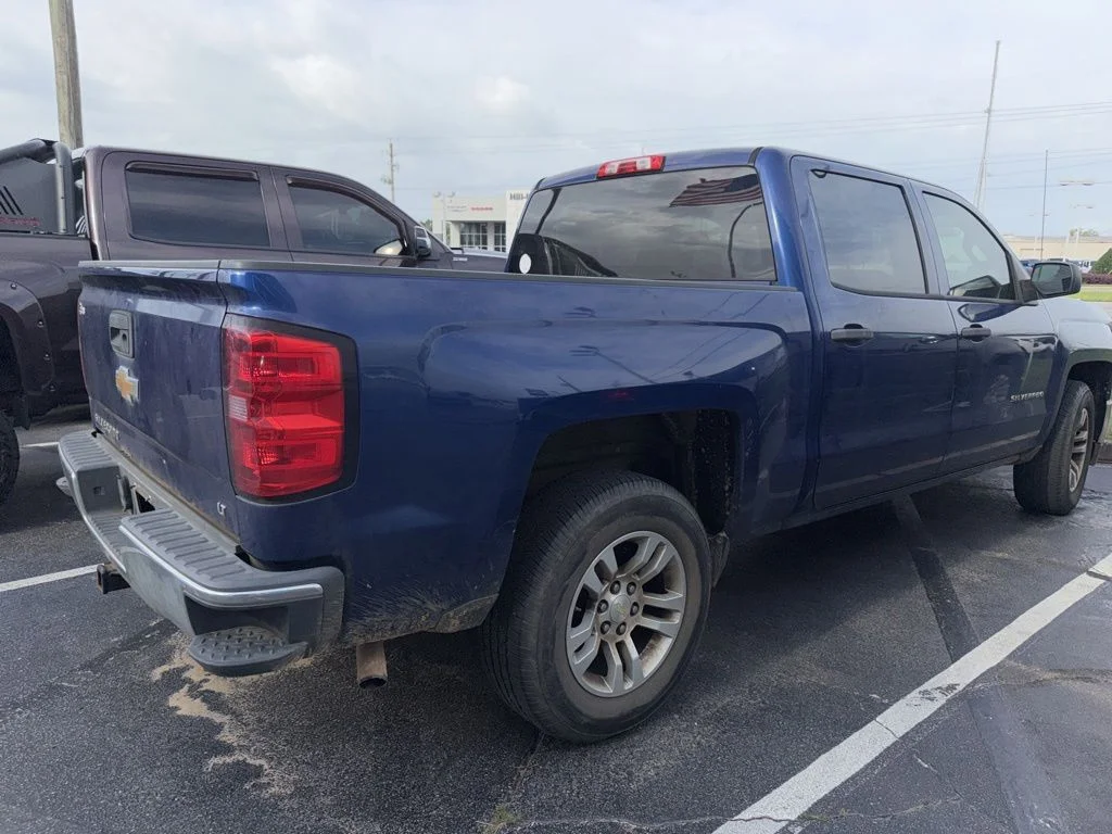 Used 2014 Blue Chevrolet LT image 4