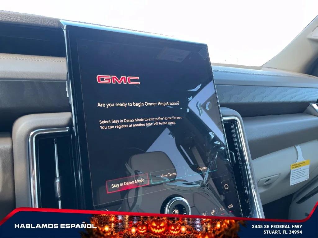New 2027 Glacier White Tricoat GMC Denali image 31