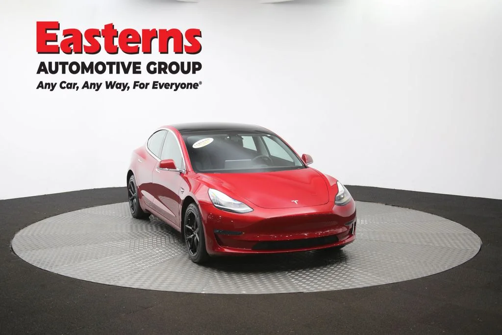 Used 2019 Red Tesla Long Range image 44