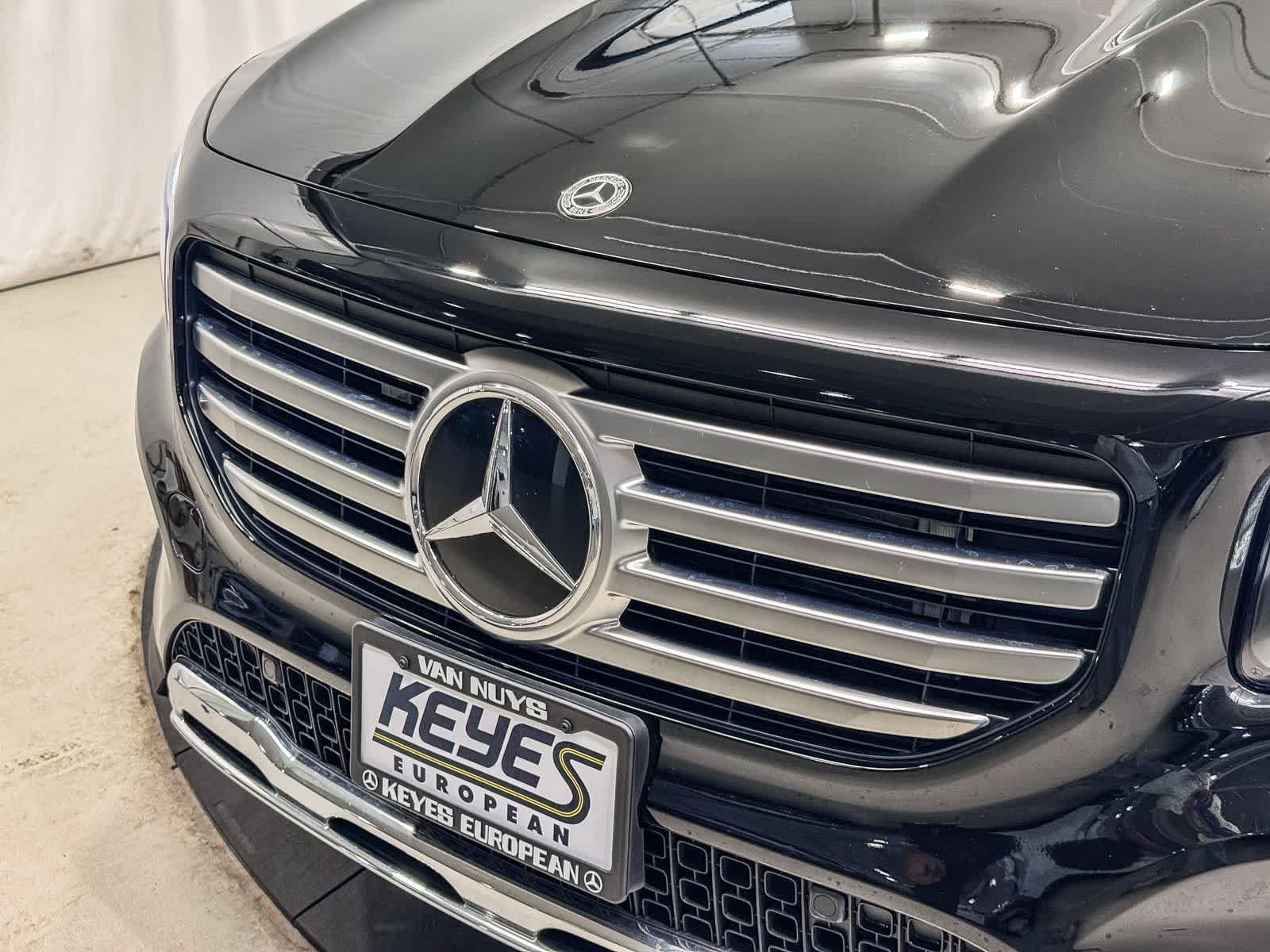 Certified Used 2026 Night Black Mercedes-Benz GLB 250 image 8