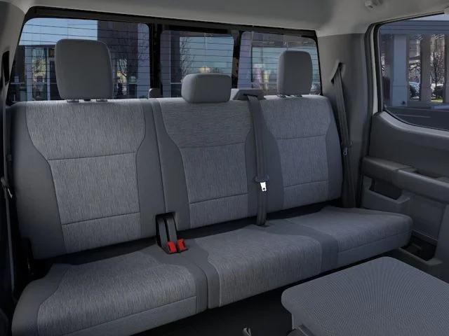 New 2026 Oxford White Ford XL image 11