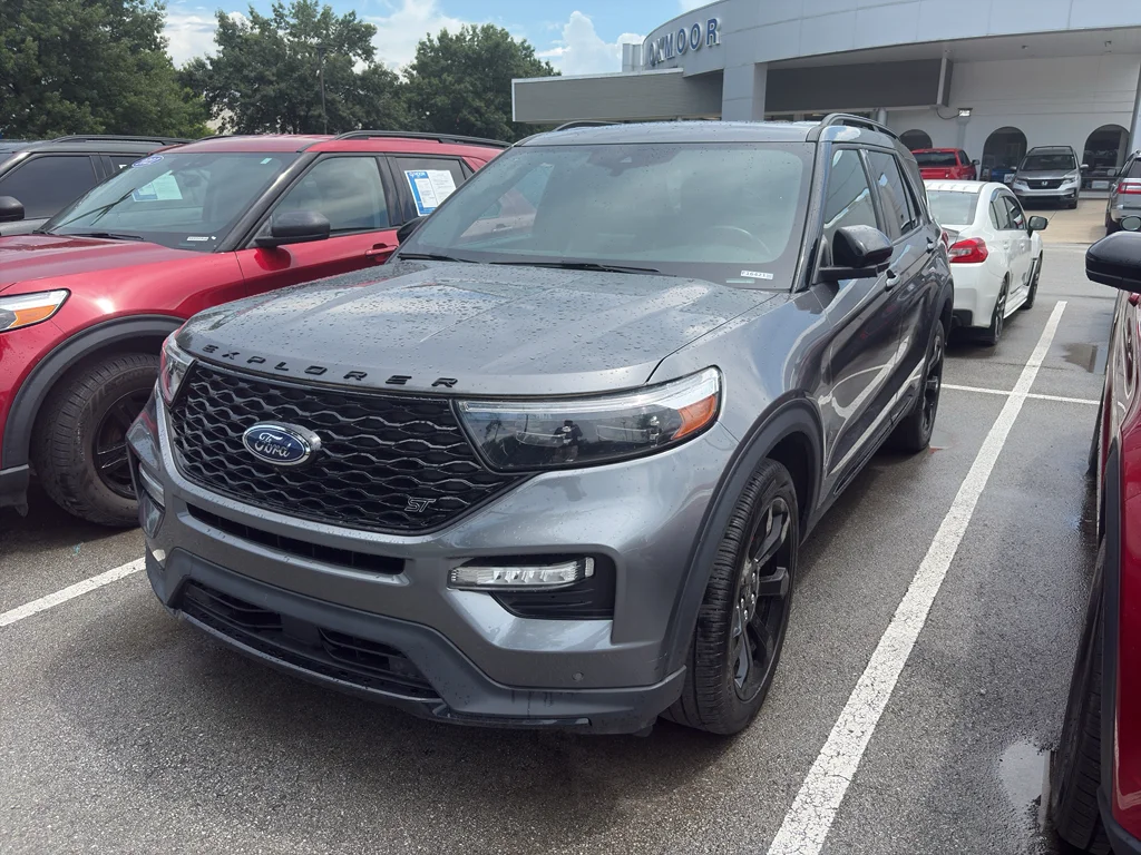 Used 2024 Carbonized Gray Metallic Ford ST image 2