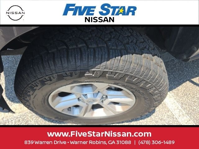 Used 2020 Gray Toyota SR5 image 8