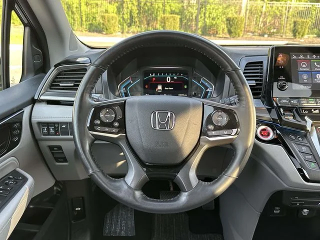 2024 Honda Odyssey Elite - Photo 14