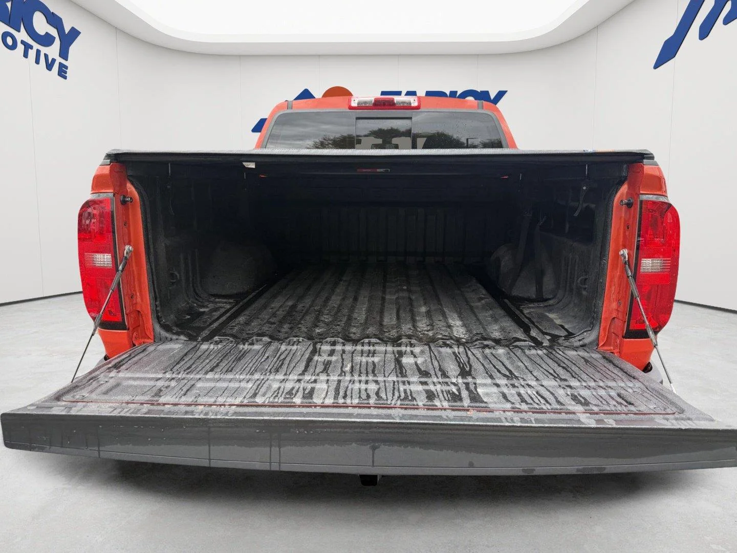 Used 2016 INFERNO ORANGE METALLIC Chevrolet 4WD Z71 image 12