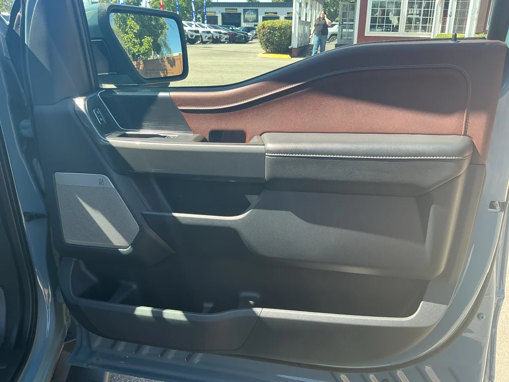 Used 2023 Area 51 Blue Ford LARIAT image 13
