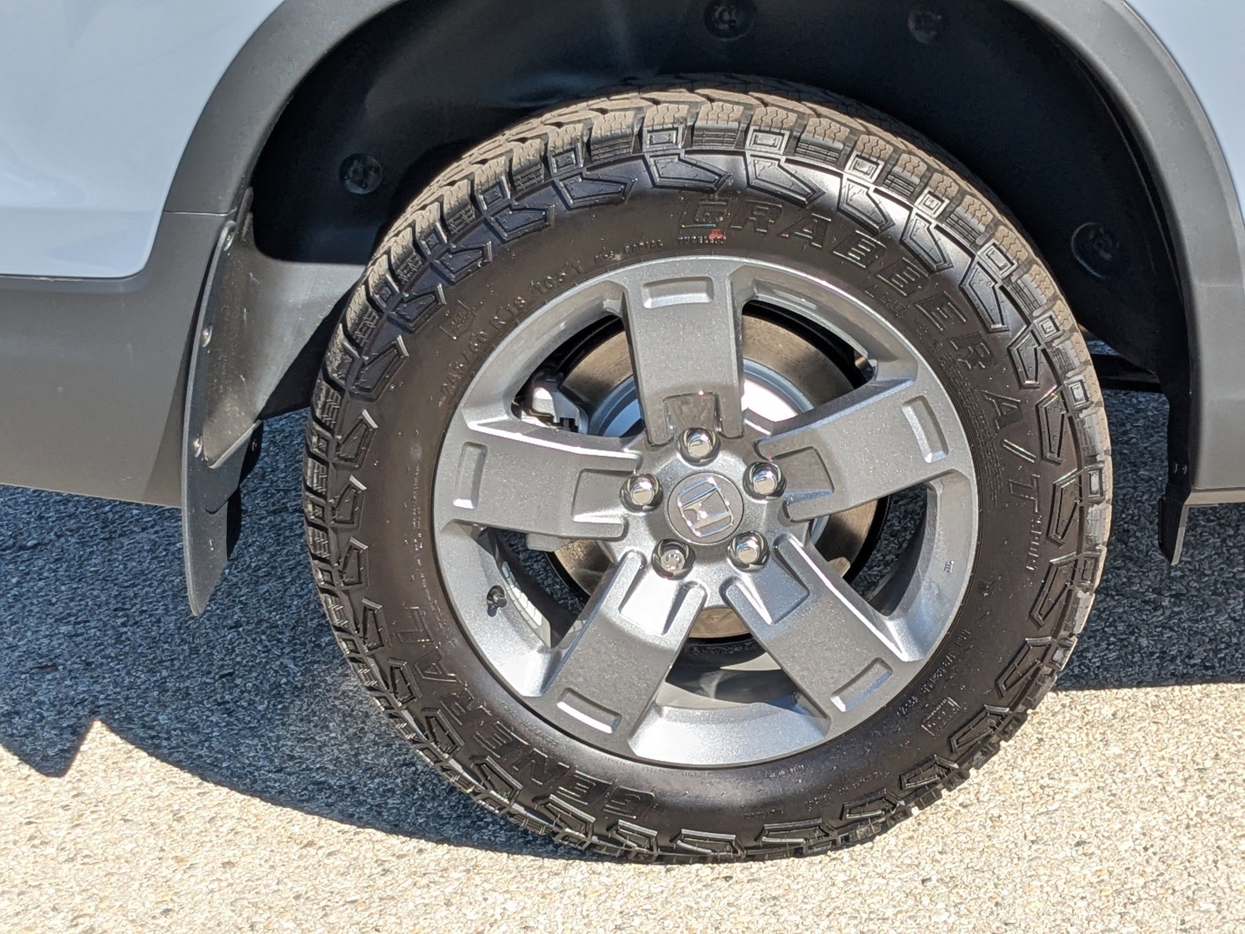 New 2026 Sonic Gray Pearl Honda TrailSport image 7