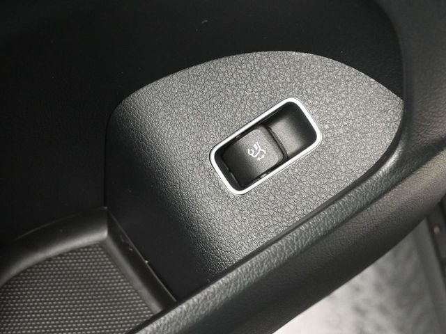 Used 2025 Black Mercedes-Benz GLE 350 image 21