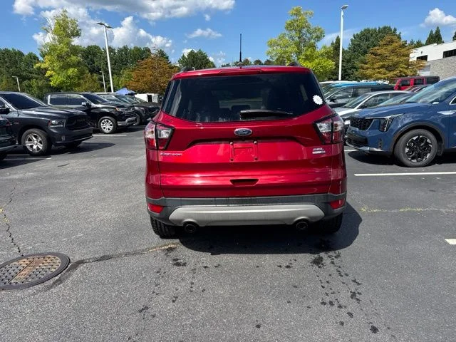 Used 2018 Red Ford SEL image 4