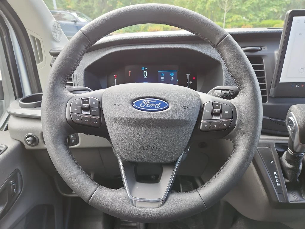 New 2027 White Ford Base image 19