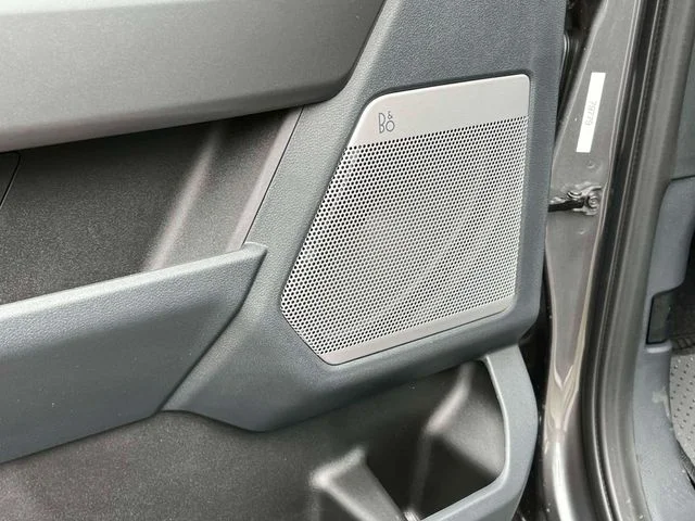 New 2027 Carbonized Gray Metallic Ford F-250® Lariat® image 20