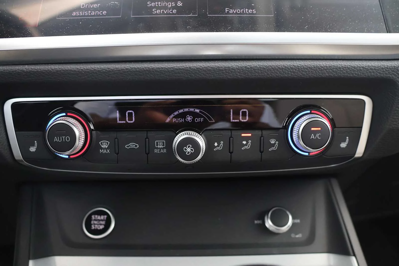 Used 2025 GLACIER WHITE Audi S line Premium Plus image 17