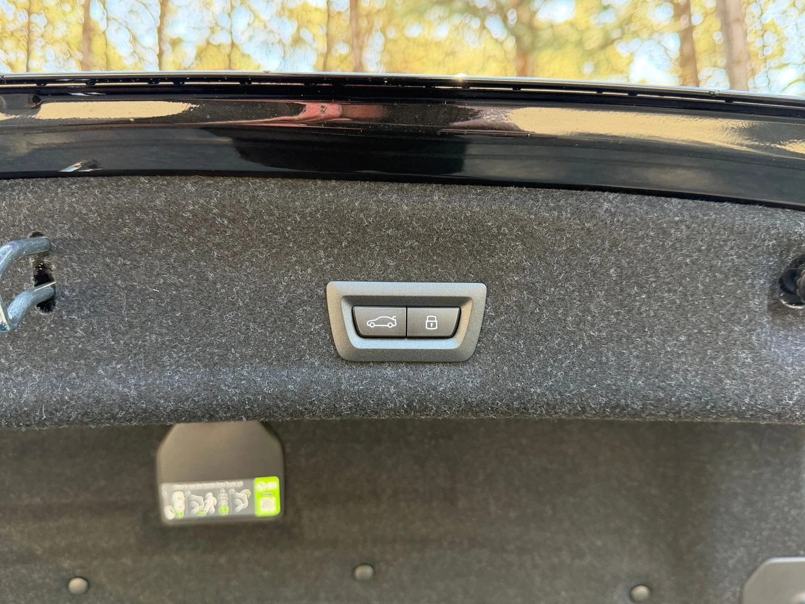 2026 BMW 3 Series 330i - Photo 18