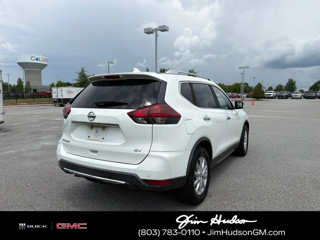 Used 2020 Glacier White Nissan SV image 6