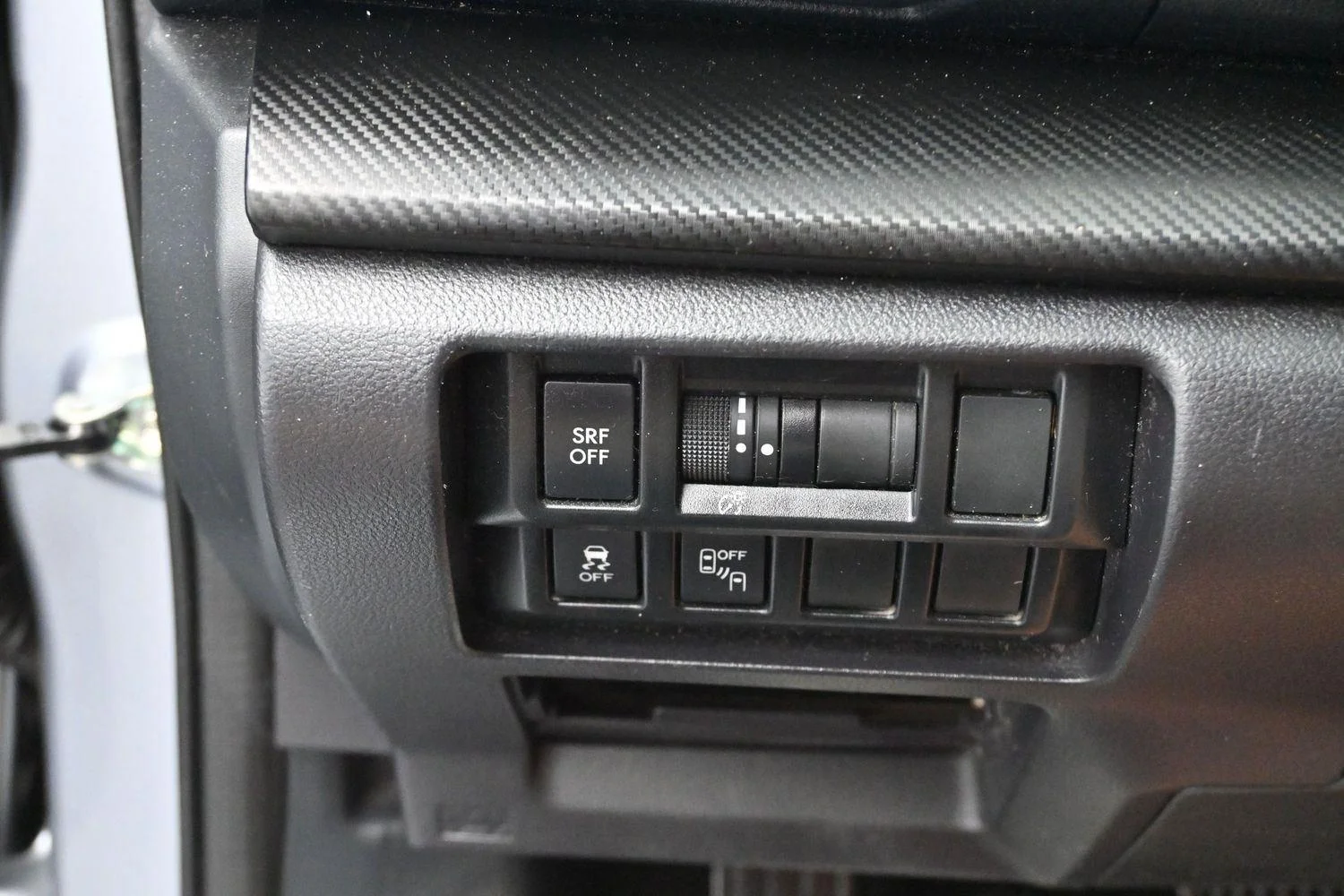 Used 2019 Ice Silver Metallic Subaru Premium image 23